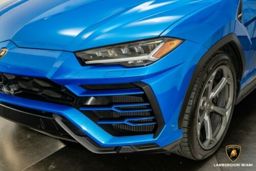 2020Urus