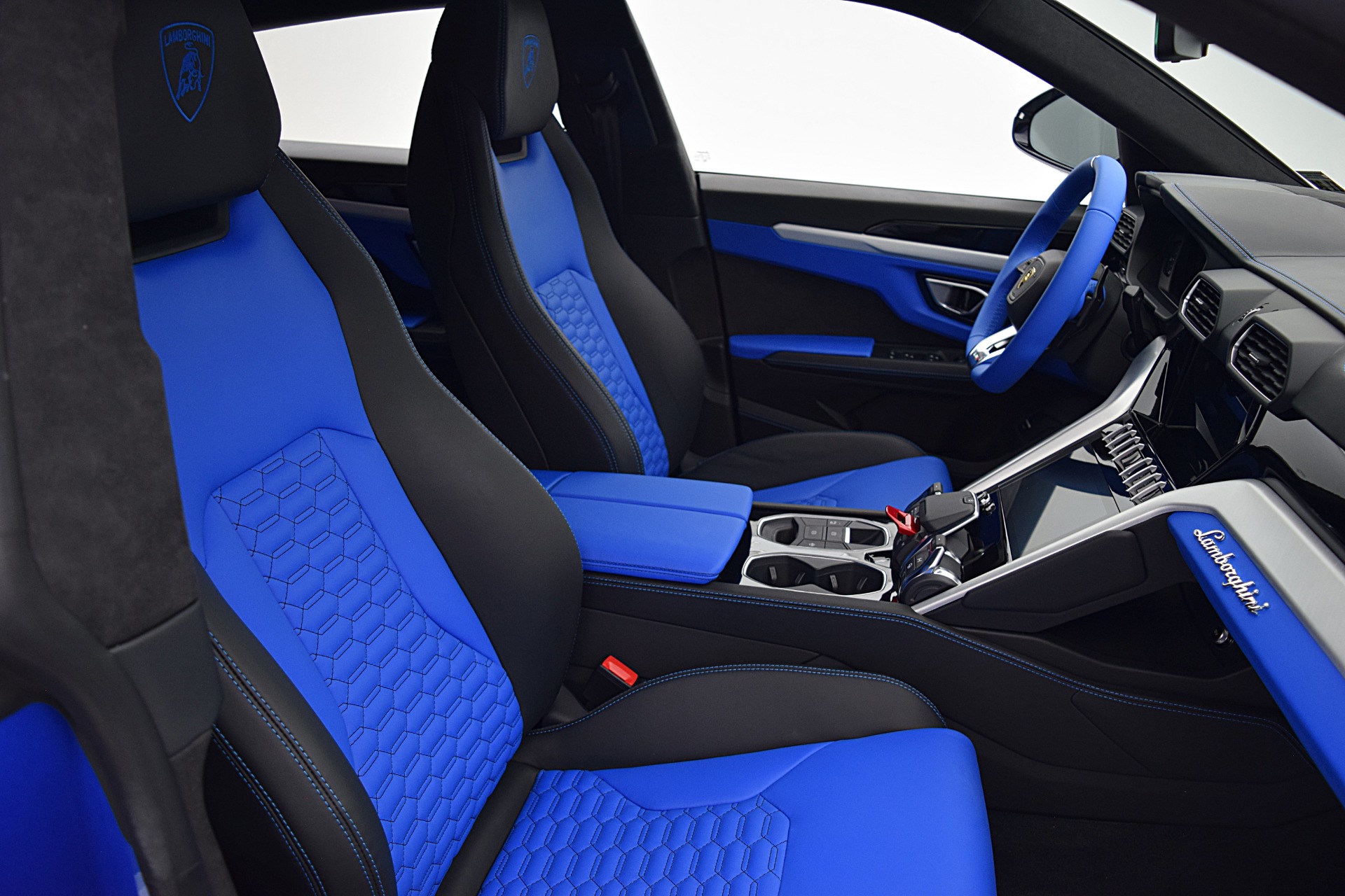 2020Urus