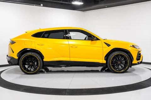 2022Urus