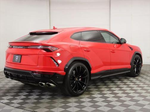 2022Urus