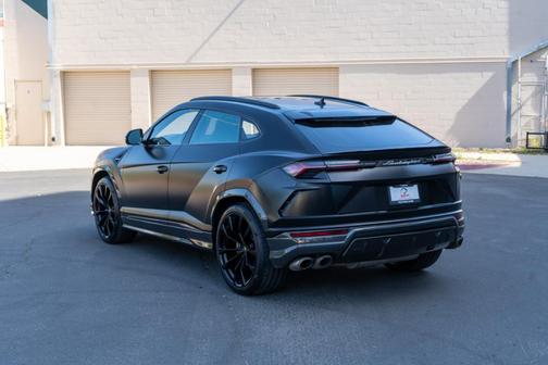 2021UrusGraphite Capsule