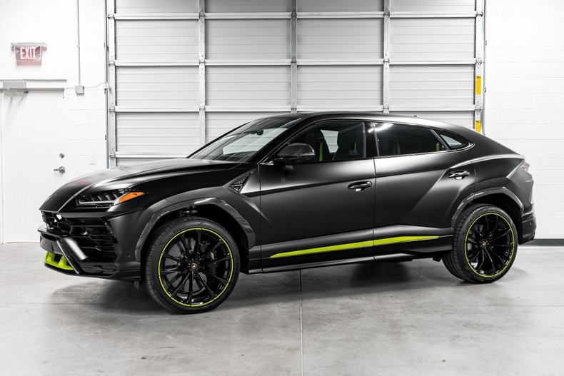 2022Urus