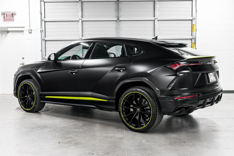 2022Urus