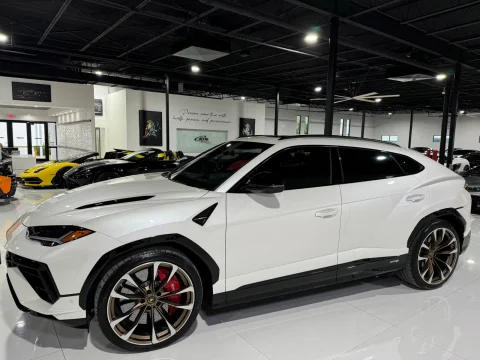 2023UrusS