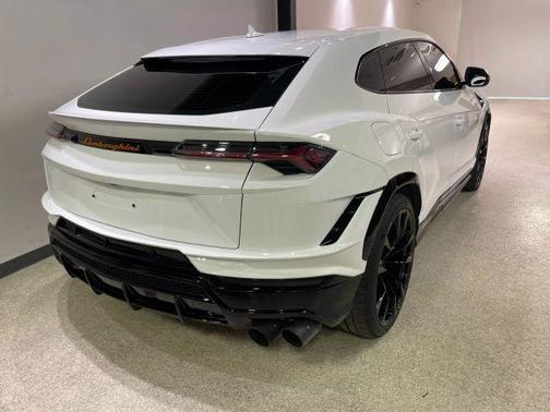 2023UrusS
