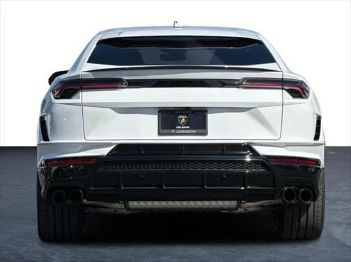 2024UrusS